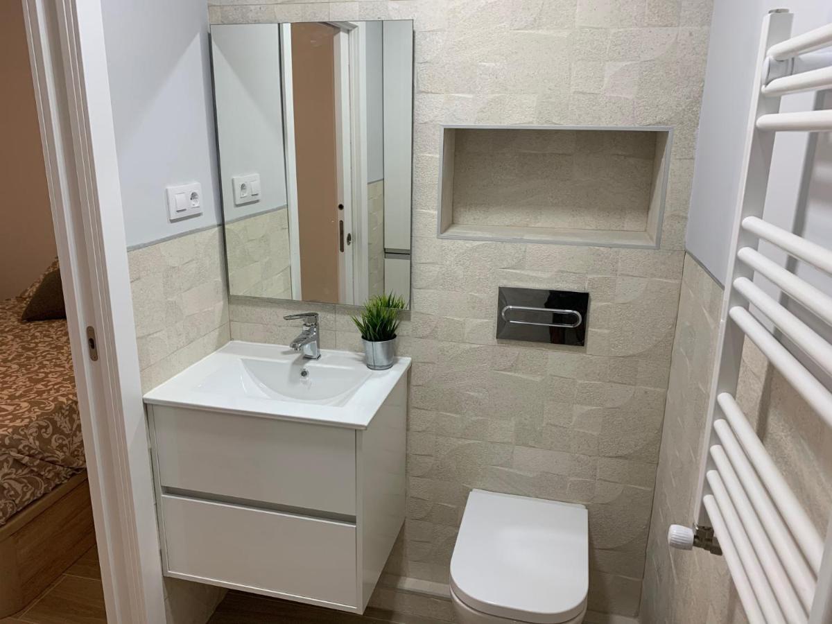 Moncloa-Arguelles Nuevos Pisos Apartment Madrid Bagian luar foto