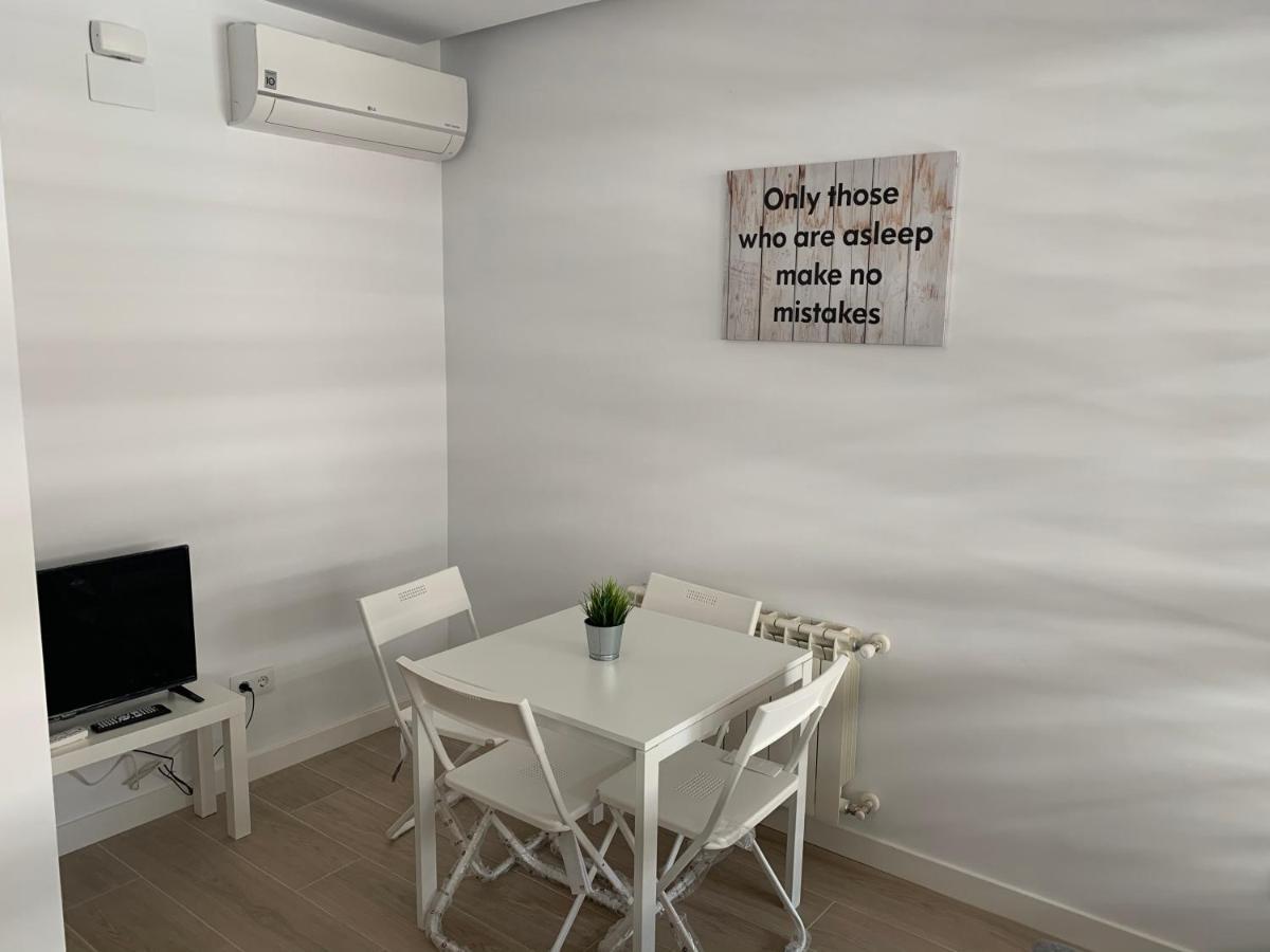 Moncloa-Arguelles Nuevos Pisos Apartment Madrid Bagian luar foto